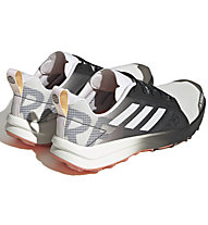 adidas Terrex Speed Flow W - Trailrunningschuh - Damen, Grey/Orange