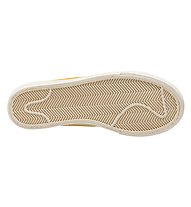 Nike Blazer Low Platform - sneakers - donna, White/Yellow