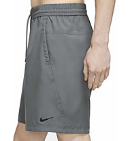 Nike Dri-FIT Form M 7" - Trainingshosen - Herren, Grey