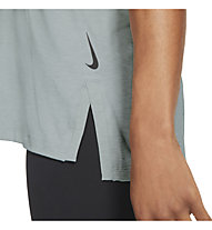 Nike Yoga Men's Short-Sleeve - T-shirt - uomo , Light Grey 